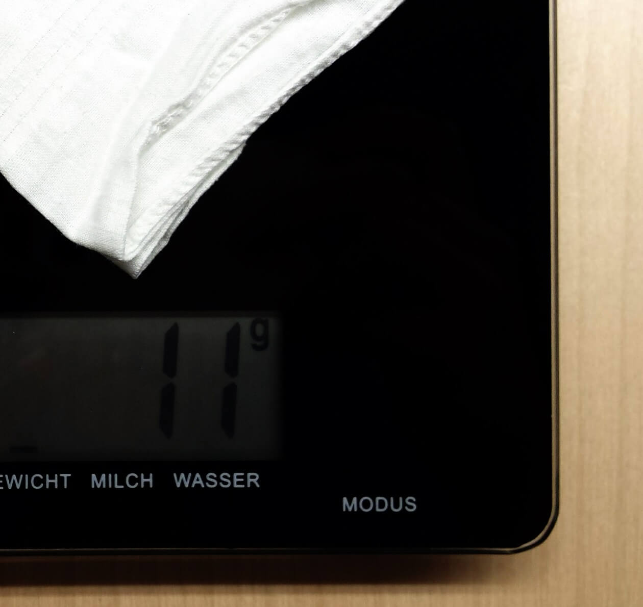 Stofftaschentuch auf der Waage